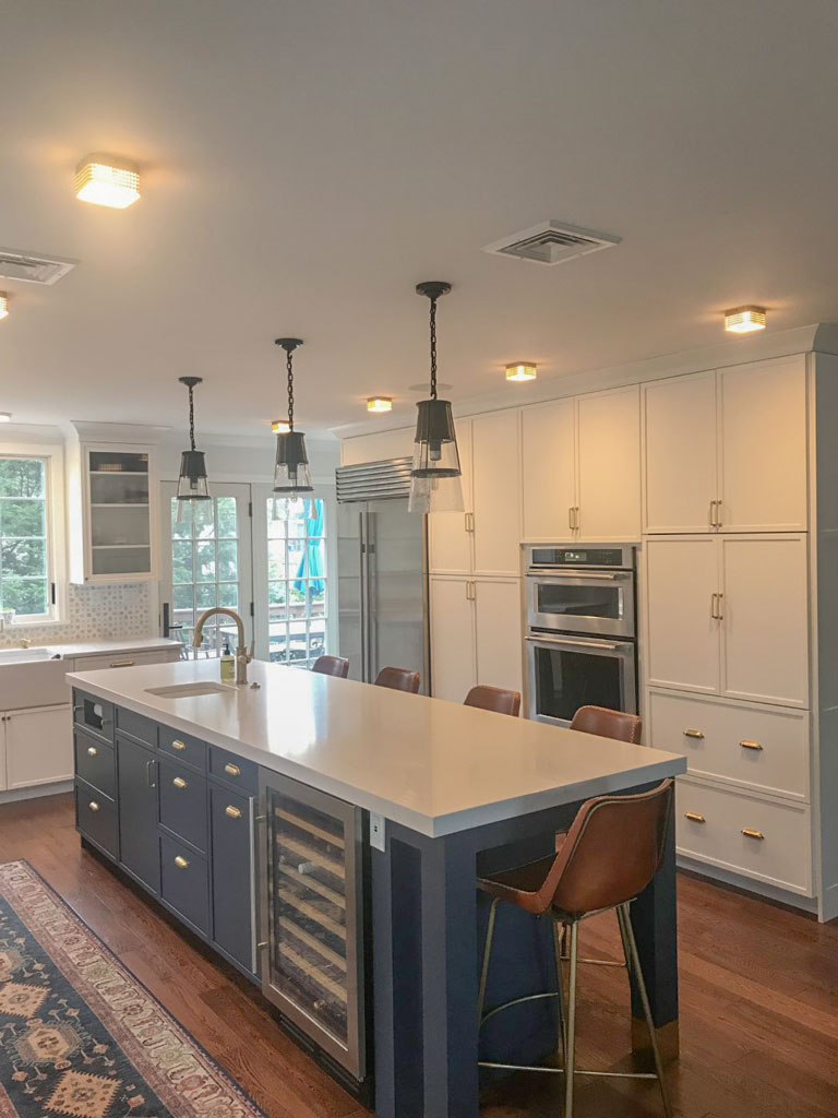Transitional Hale Navy and White Kitchen in Larchmont, NY